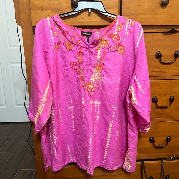 Avenue Tops - Plus size Avenue 100% Silk Sheer Short Sleeve Blouse Women's Size 30/32
